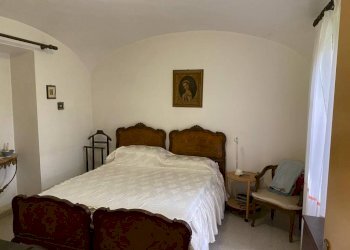 Camera da letto - Casa indipendente Frazione San Rocco, 24, Montaldo Roero - foto 13