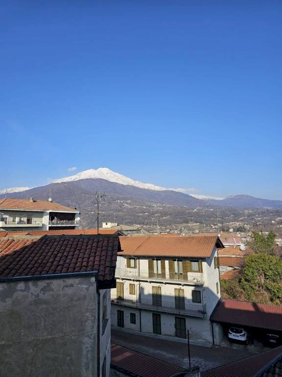 Vista - Quadrilocale via Antonio Gramsci, 1, Cuorgnè - foto 1