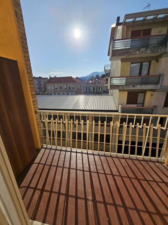 Balcone - Quadrilocale via Antonio Gramsci, 1, Cuorgnè - foto 3