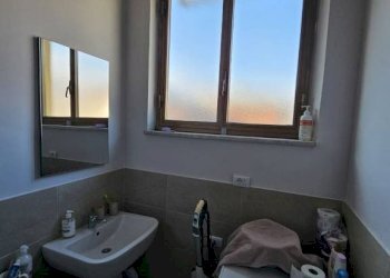 Bagno - Quadrilocale via Antonio Gramsci, 1, Cuorgnè - foto 6