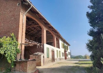 Facciata - Rustico Frazione Vaglierano, 56, Asti - foto 4