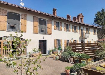 Facciata - Rustico Regione Bricco Morra, San Damiano d'Asti - foto 7