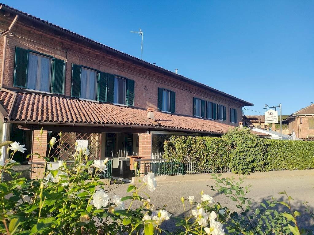 Facciata - Villa via Battibò, 11, Calosso - foto 1