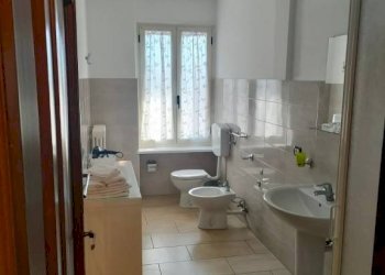 bagno - Villa via Battibò, 11, Calosso - foto 27