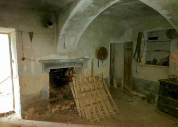 Stanza non arredata - Rustico via Valdelserro, 8, Montafia - foto 9