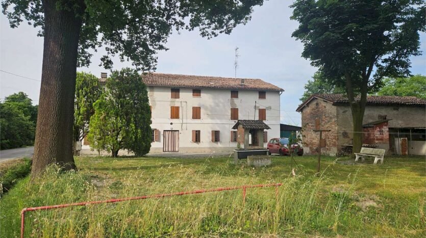 Casale Soliera - foto 1