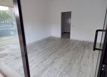 Stanza non arredata - Negozio via Cattani Nord, Carpi - foto 3