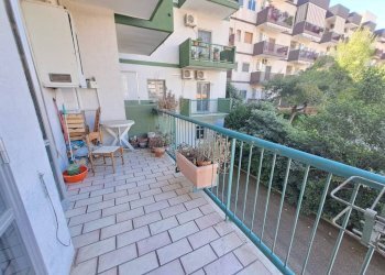 Terrazzo - Appartamento via Medaglie d'Oro, 190, Taranto - foto 11