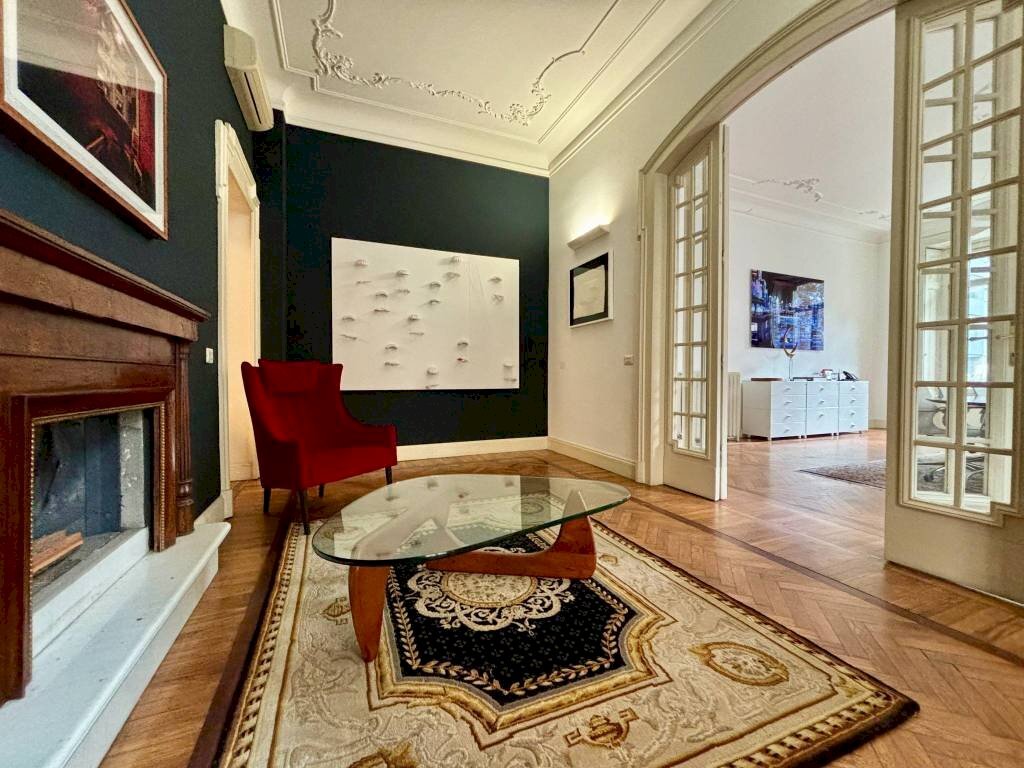 Sala da pranzo - Appartamento via Giuseppe Revere, Milano - foto 3