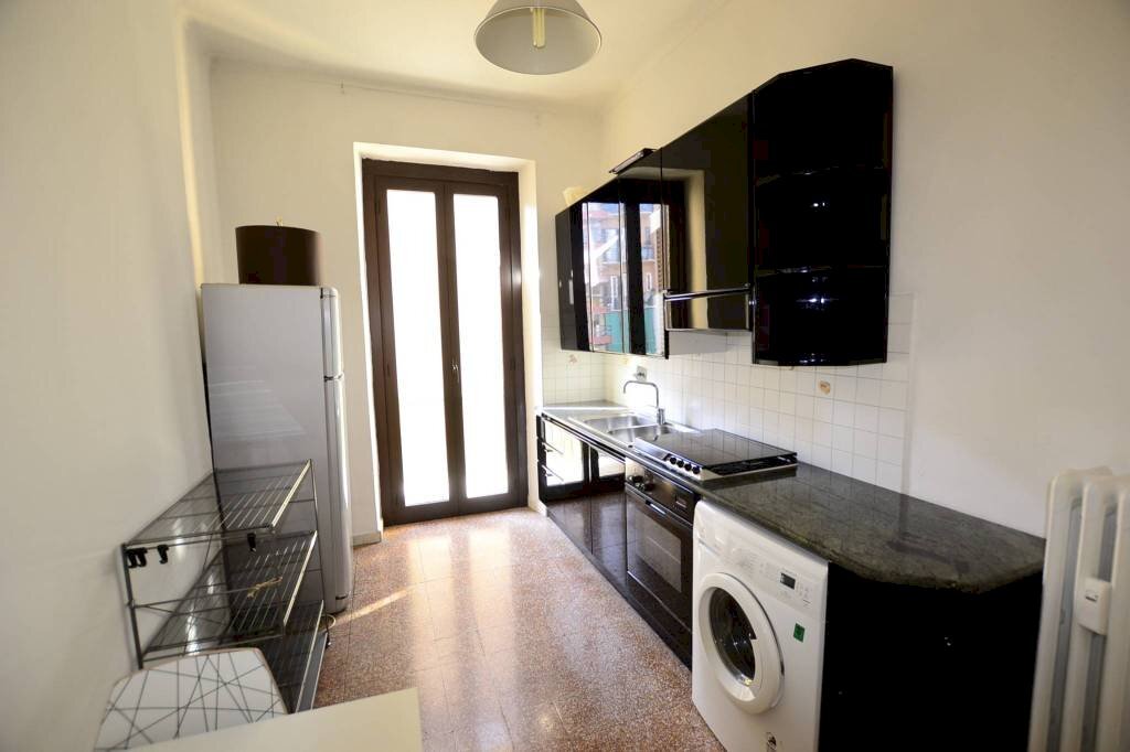 CUCINA - Appartamento via Ormea, 149, Torino (zona San Salvario) - foto 3