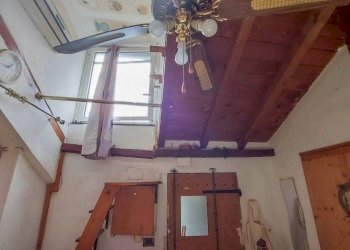 Sala da pranzo - Bilocale vico del Valore, Genova (zona Principe) - foto 3