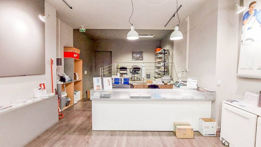 Interno non residenziale - Shop galleria Errico Martino, Genova - photo 3