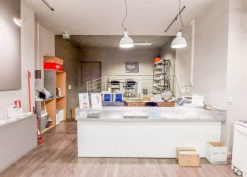 Interno non residenziale - Shop galleria Errico Martino, Genova - photo 3