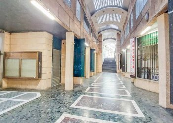 Interno palazzo - Shop galleria Errico Martino, Genova - photo 23