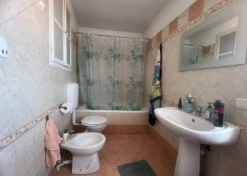 Bagno - Villa a Schiera via Elvo, 6, Salussola - foto 23