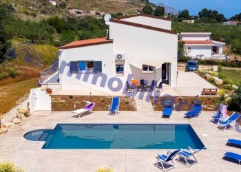 Piscina - Villa via Bosco di Scopello, Castellammare del Golfo - photo 2