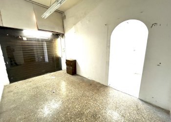 Shop Via Cherso, Roma - photo 3