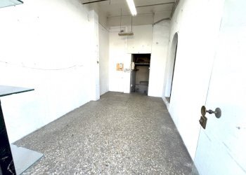 Shop Via Cherso, Roma - photo 17