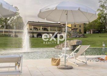 Piscina  - Villa Vicchio - foto 5