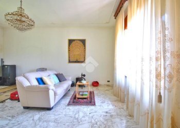 Independent house Via Cigliano, Maglione - photo 18