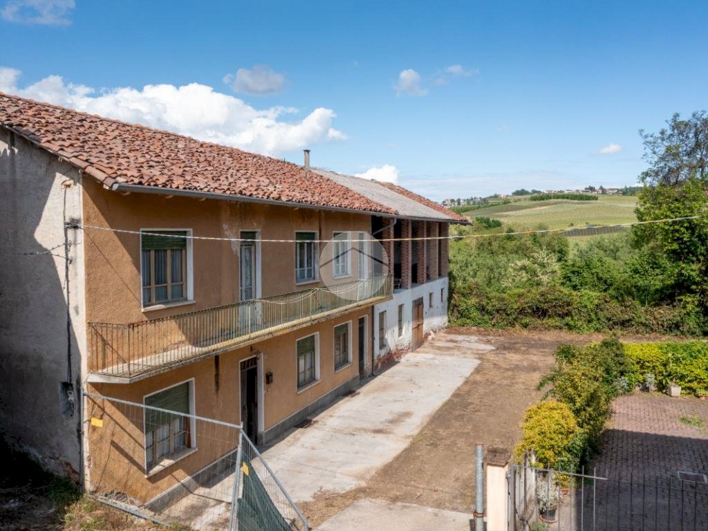 Semi-detached house Frazione San Bartolomeo, Cherasco - photo 2
