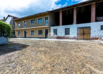 Casa semi indipendente Frazione San Bartolomeo, Cherasco - foto 1