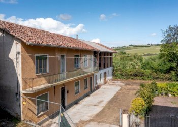 Casa semi indipendente Frazione San Bartolomeo, Cherasco - foto 2