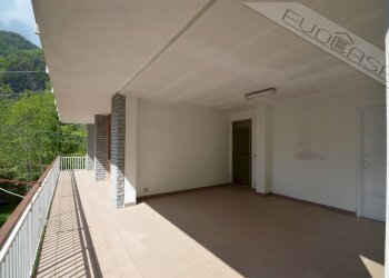 Trilocale Frazione Gleisolle 41 1, Roure - foto 5