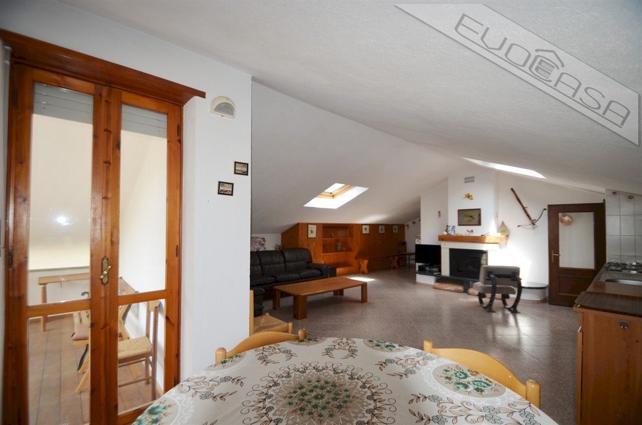 Three-room apartment Frazione Gleisolle 41 4, Roure - photo 3