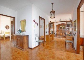 Ingresso - Appartamento via Dante Alighieri, 11, Mondovì - foto 7