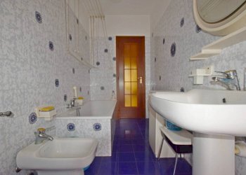 Bagno - Appartamento via Dante Alighieri, 11, Mondovì - foto 24