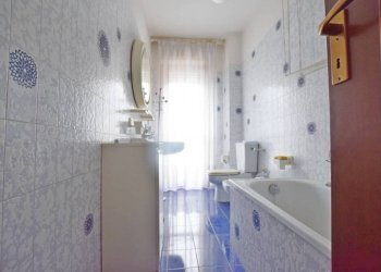 Bagno - Appartamento via Dante Alighieri, 11, Mondovì - foto 25