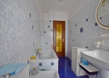 Bagno - Appartamento via Dante Alighieri, 11, Mondovì - foto 26