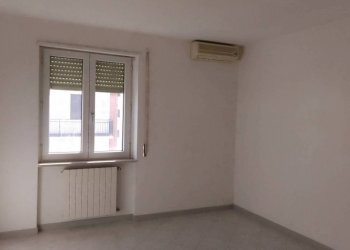 Camera da letto - Quadrilocale via Antonio Gramsci, 4, Nova Siri - foto 6