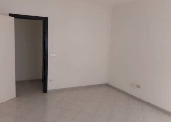 Camera da letto - Quadrilocale via Antonio Gramsci, 4, Nova Siri - foto 7