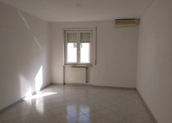 Camera da letto - Quadrilocale via Antonio Gramsci, 4, Nova Siri - foto 14