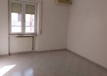 Camera da letto - Quadrilocale via Antonio Gramsci, 4, Nova Siri - foto 16