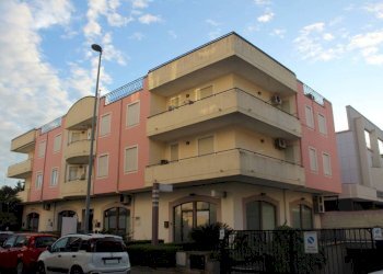 Facciata - Quadrilocale via Antonio Gramsci, 4, Nova Siri - foto 19