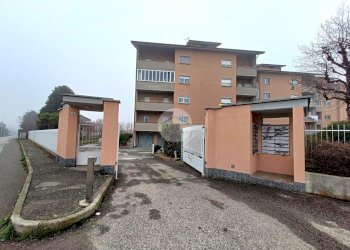 Box Via Umberto Vallo, Rivarolo Canavese - foto 11