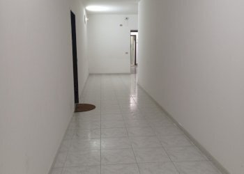 Ufficio via Comunale Vecchia, Napoli (zona Pianura) - foto 1