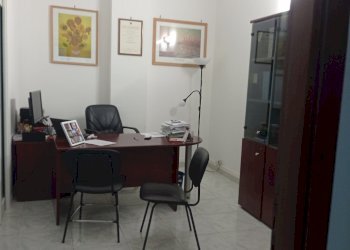 Ufficio via Comunale Vecchia, Napoli (zona Pianura) - foto 4