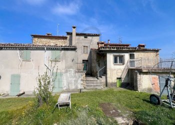 Facciata - Casa indipendente San Leo - foto 8