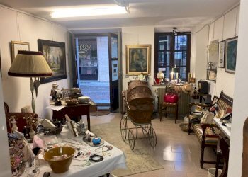 Shop Via Pierino Belli, 7A, Alba - photo 2