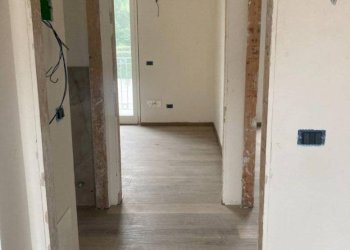 Three-room apartment Corso Europa, Alba - photo 4