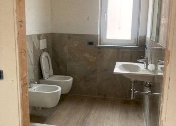 Three-room apartment Corso Europa, Alba - photo 9