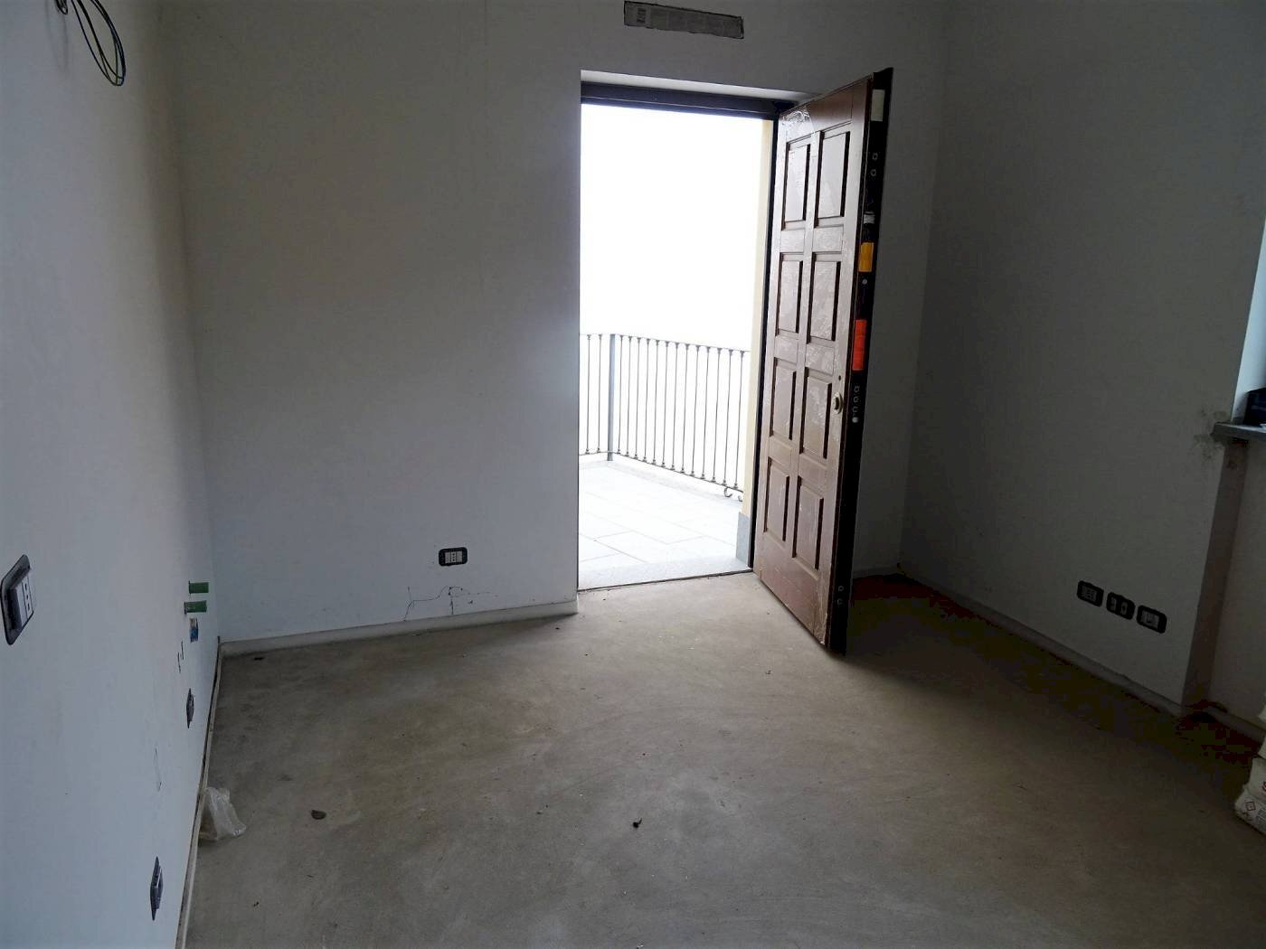 Three-room apartment Via Vittorio Emanuele, Alba - photo 3
