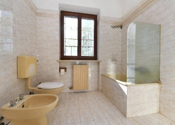 bagno - Independent house via cascina bianca, 9, hamlet Crocera, Barge - photo 12