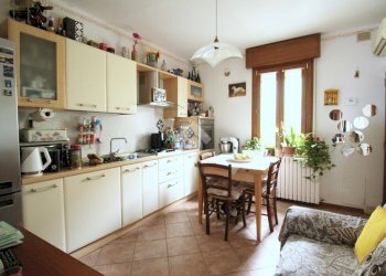 Two-room apartment Via Porta Pia, Roncofreddo - photo 1