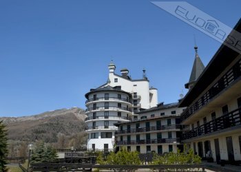 Two-room apartment Via Sauze di Cesana 3, Sestriere - photo 1