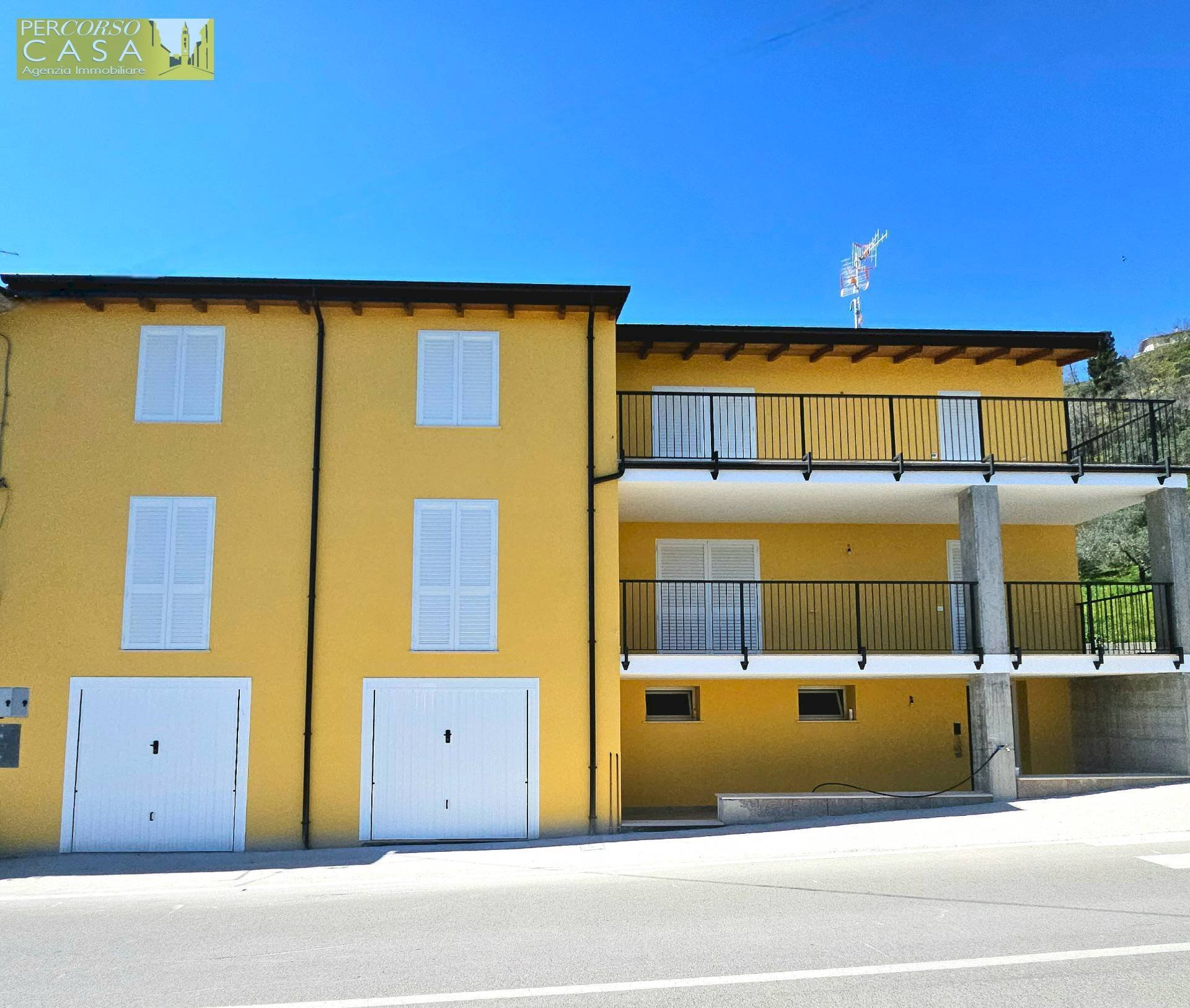 Foto 1 - Four-room apartment Piano Grande, Torricella Sicura - photo 1